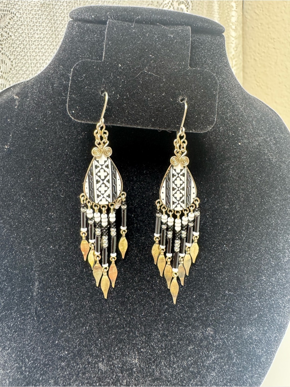 Vintage 90s Black & White Tribal Enamel Tassel Fringe Earrings 3.25”